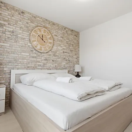 Lam Brick - Parking Free - Ac - Terrace Apartamento *